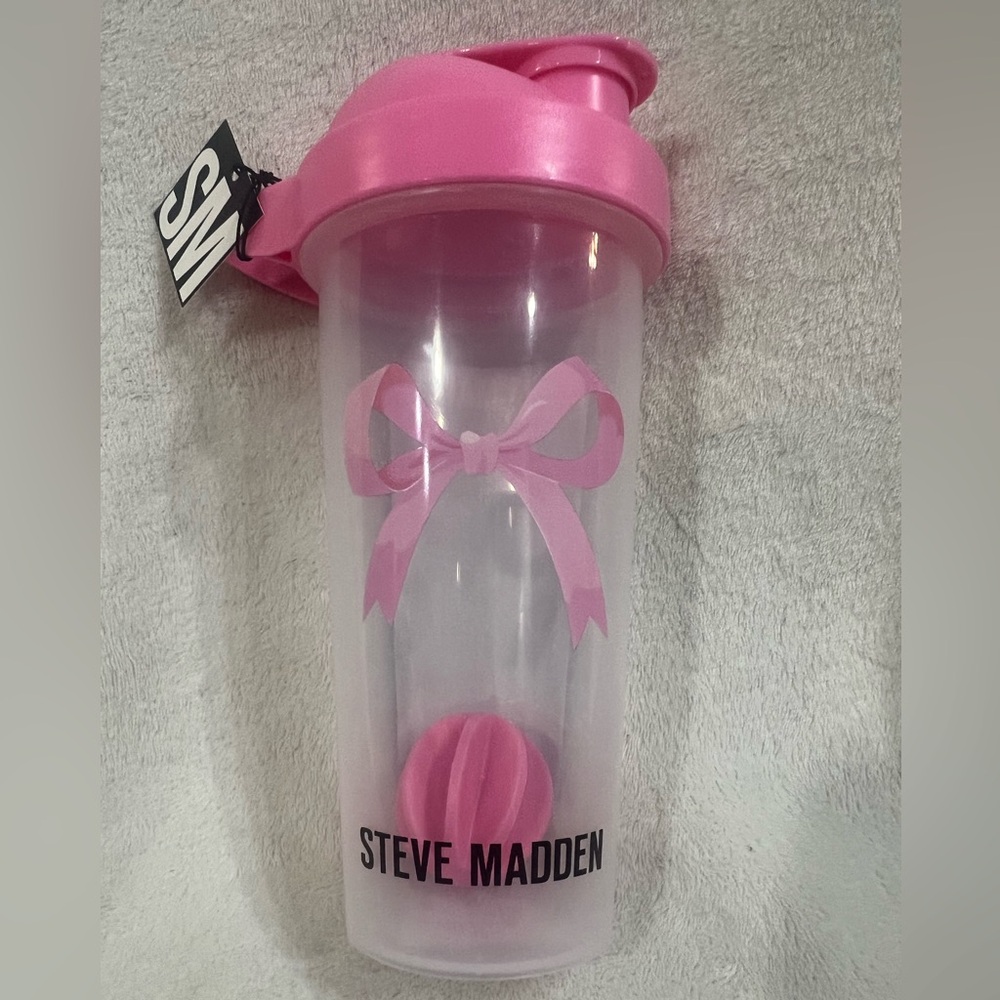 Steve Madden Pink Bow Shaker Bottle with Mixer Ball – 24oz / 709ml